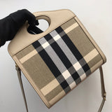 Ziva's Charm handbag – close-up view (one versatile size)
