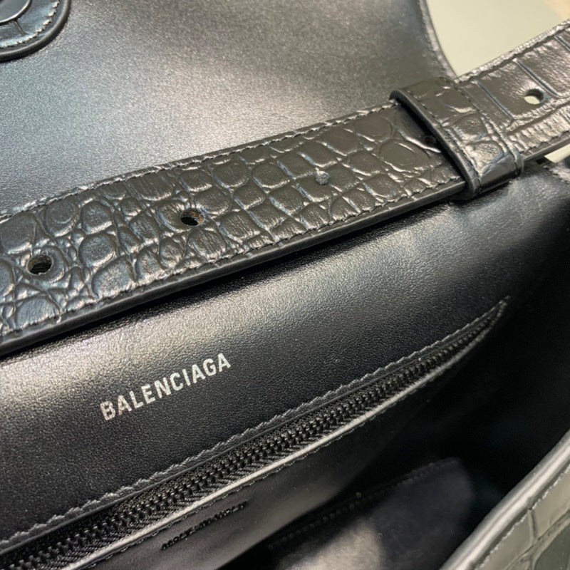 Contemporary Faux Leather Handbag - Understated Luxury Look | Women's Statement Accessory #527 - alternate angle view (image 8) of designer-inspired handbag