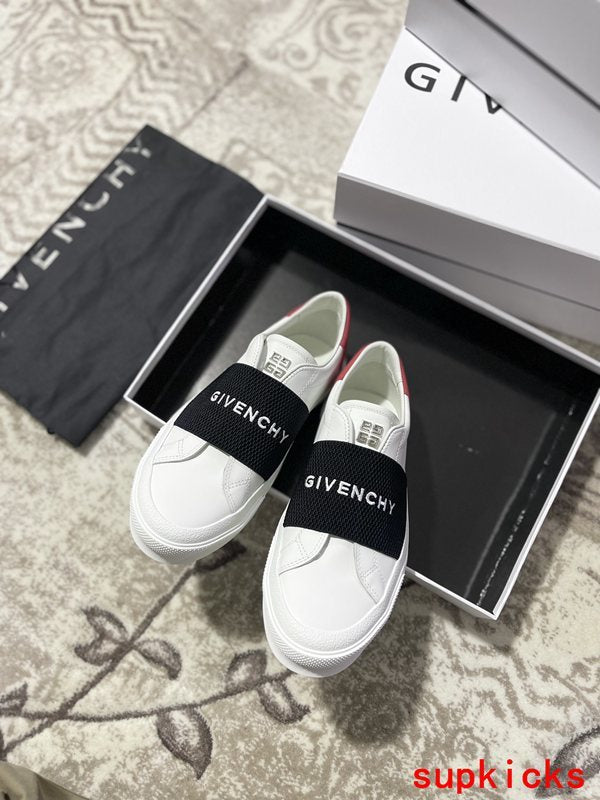 Givenchy shoes Style 032 - back heel detail