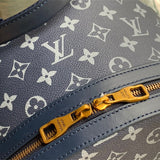  Contemporary everyday bag carried on shoulder 10