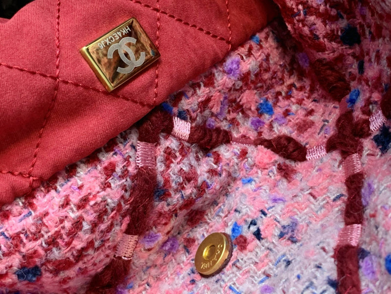 Zivas Charm Everyday Sophistication Designer Handbag (Modern Wardrobe Staple) – Interior View