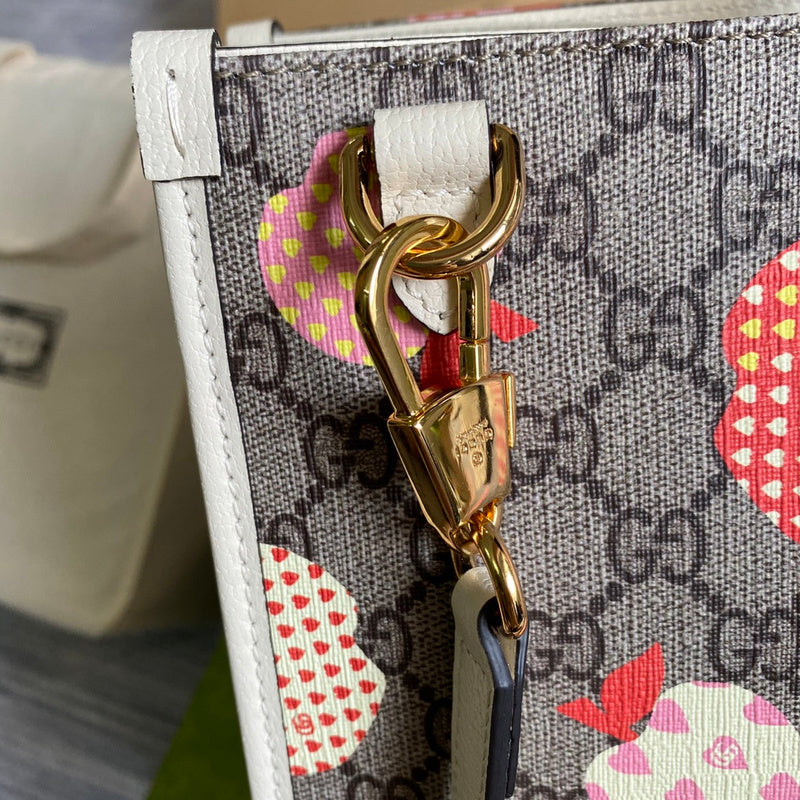 Interior view of chic classic women's handbag – women's everyday handbag