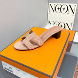 Hermes sandals Style 190 - top view showing design