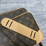  curated shoulder bag detail view showing craftsmanship 8