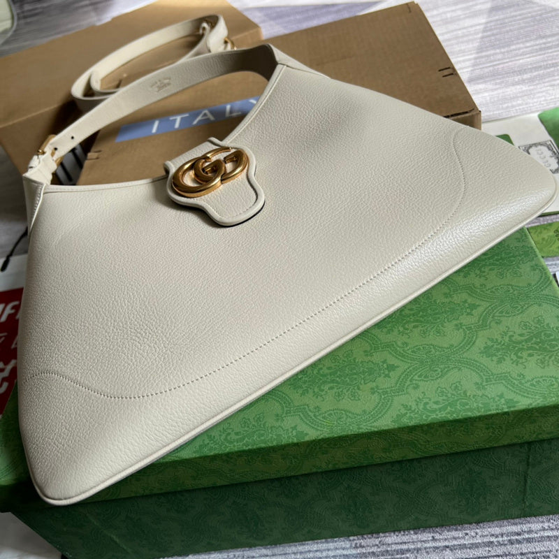 Interior view of classic premium bag