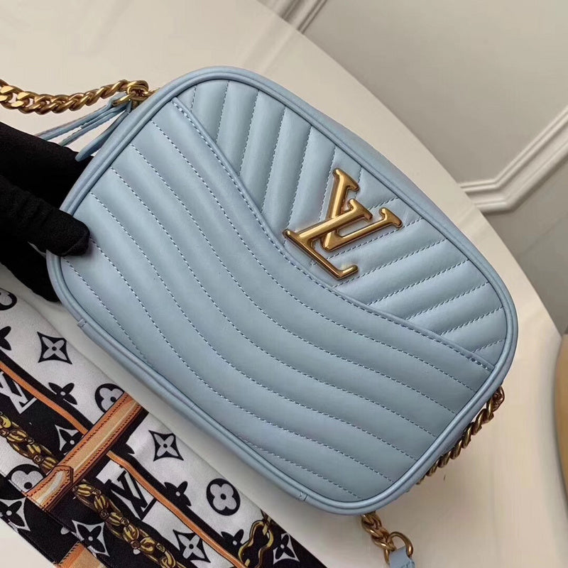 Side profile of premium signature women's handbag – women's everyday handbag