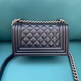 women's handbag, mid design, view 3
