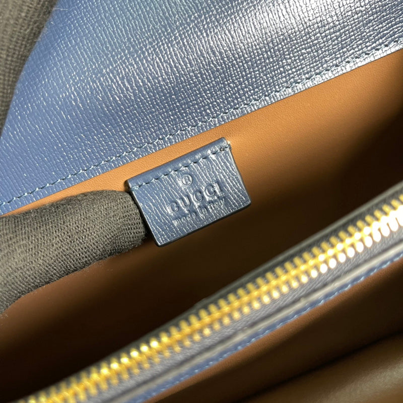 Side profile of structured everyday-luxe women's handbag – women's premium purse