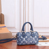  Contemporary shoulder bag carried on shoulder