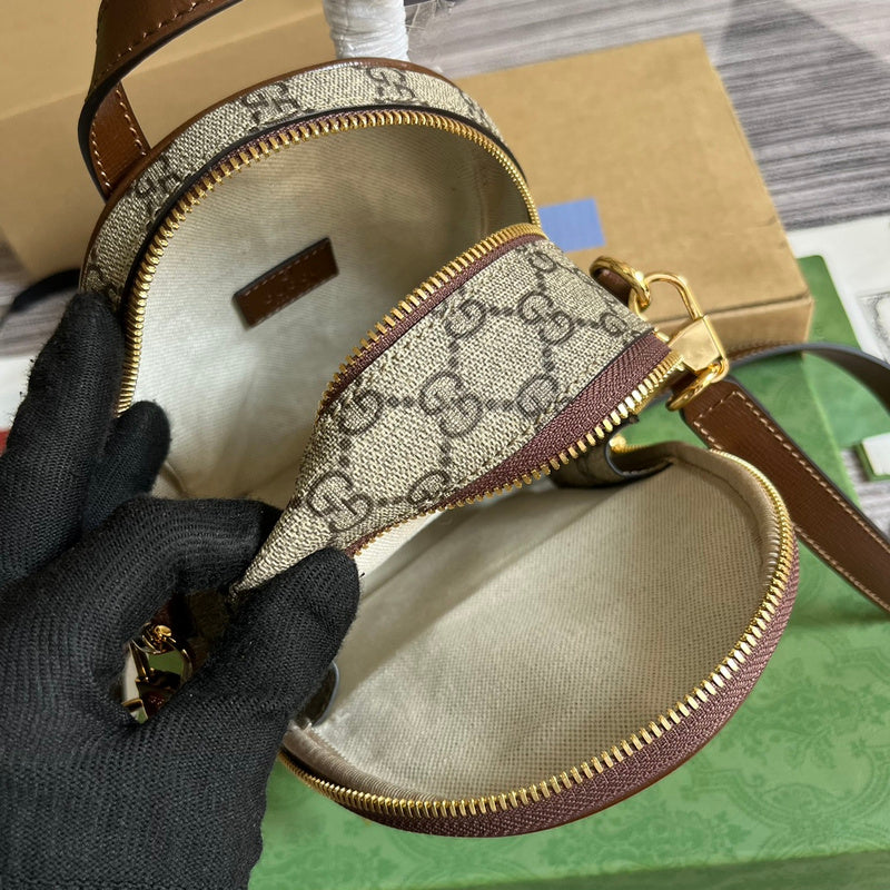 Close-up detail of balanced bag design