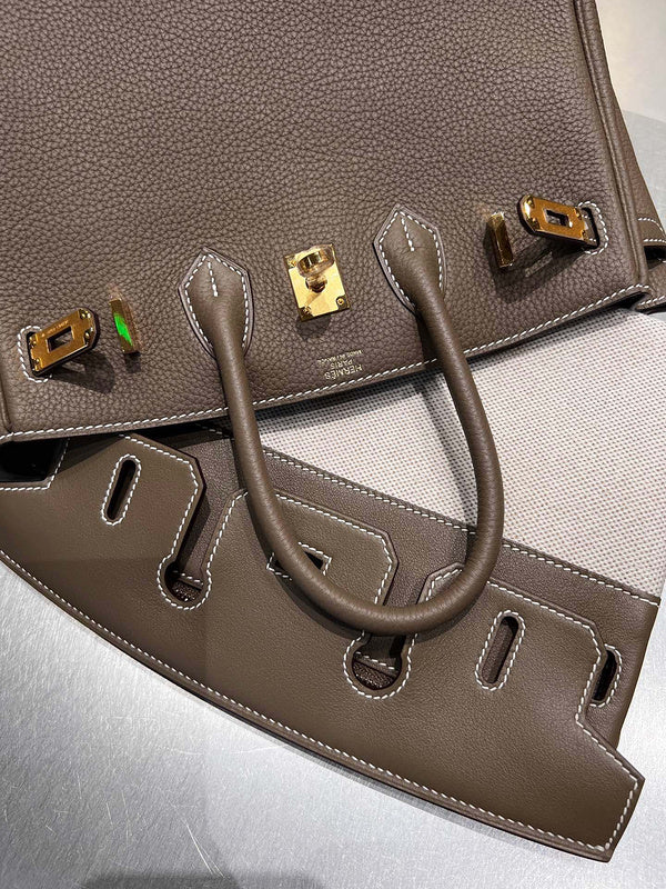 Interior view of everyday-ready premium bag