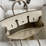 Interior view of minimalist premium bag
