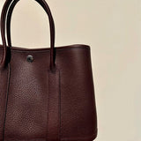  shoulder bag interior and compartment view 9