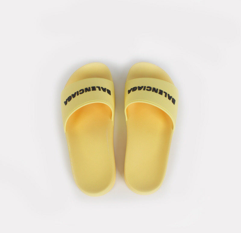 Zivas Charm Refined Everyday Style Designer Sandals (Modern Wardrobe Staple) – Styled Look