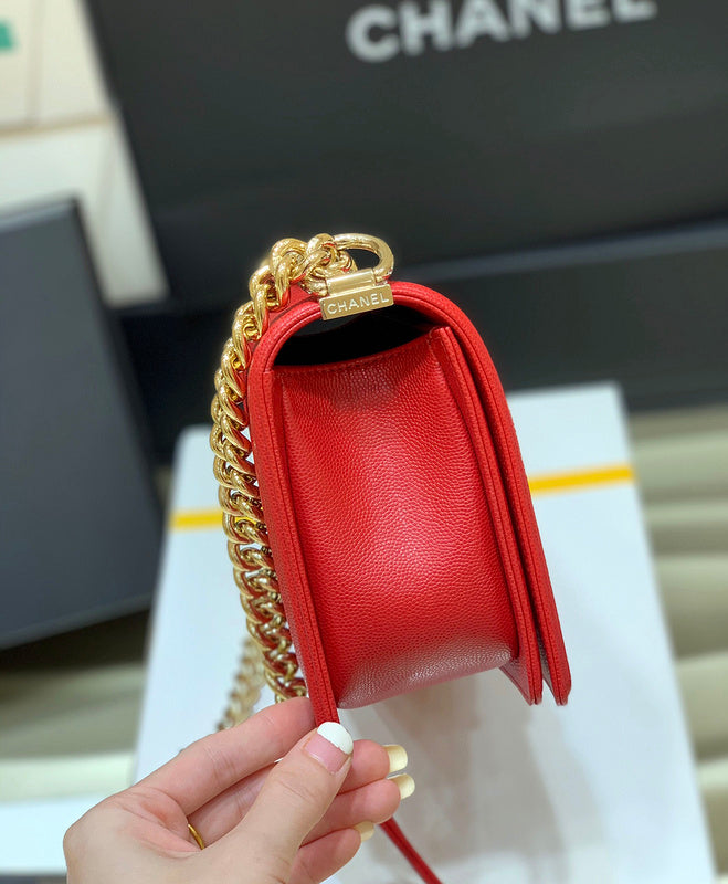  women's handbag, versatile design, view 4