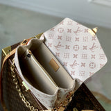  crossbody bag interior and compartment view 9