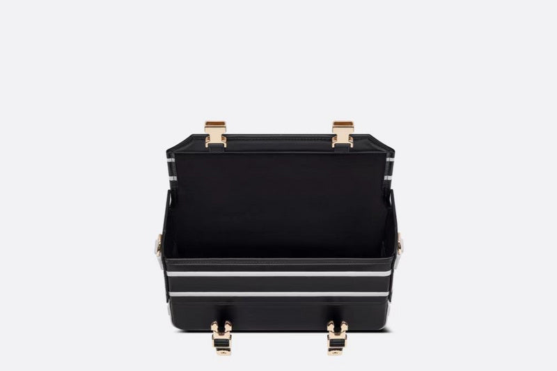 Back view of sleek everyday-luxe women's handbag – women's designer-style accessory