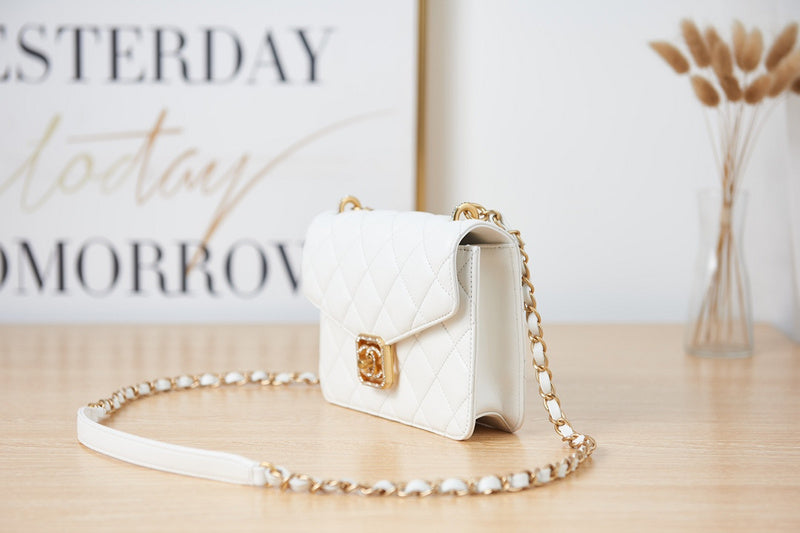  versatile purse view 5