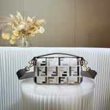 Ziva's Charm handbag – close-up view (27cm*6cm*14cm)