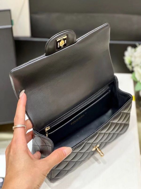  women's handbag, mid design, view 8
