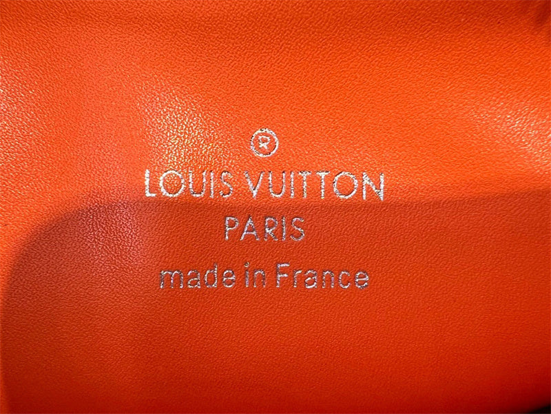  statement satchel detail view showing craftsmanship 8