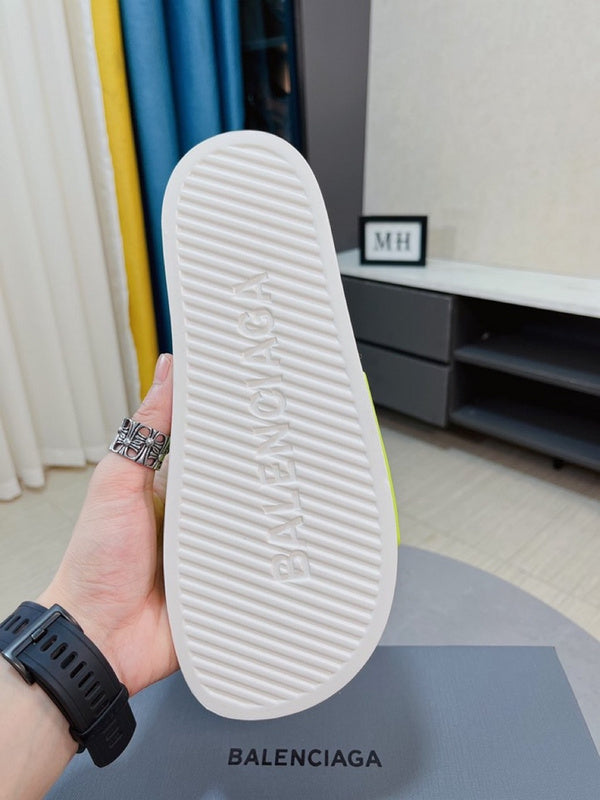 Zivas Charm Refined Structure Designer Sandals (Versatile Style Upgrade) – Lifestyle Shot