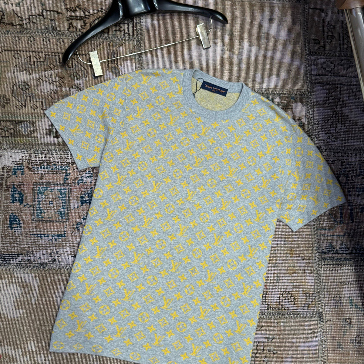 Louis Vuitton T-Shirts? Louis Vuitton Lou T-shirt Premium Designer Cotton T-Shirt
