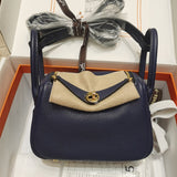  Elegant everyday bag front view