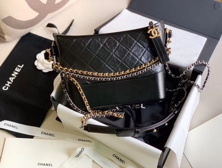  mid purse view 1