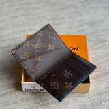  structured bag interior and compartment view 9
