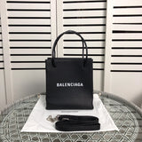 Front view of modern chic women's handbag – women's luxury handbag