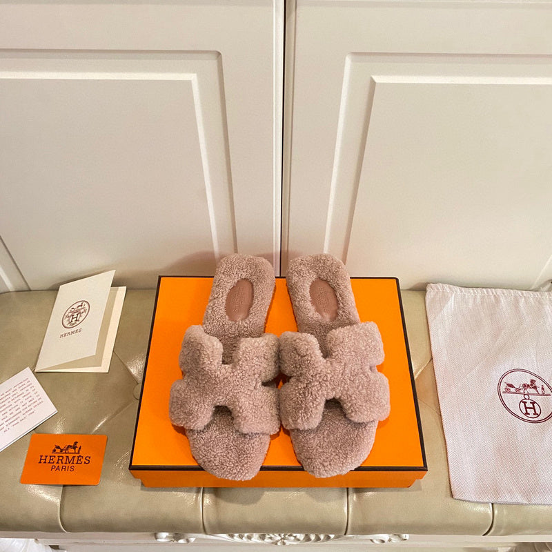 Hermès Grey Espadrille Wedge Sandals - Front View