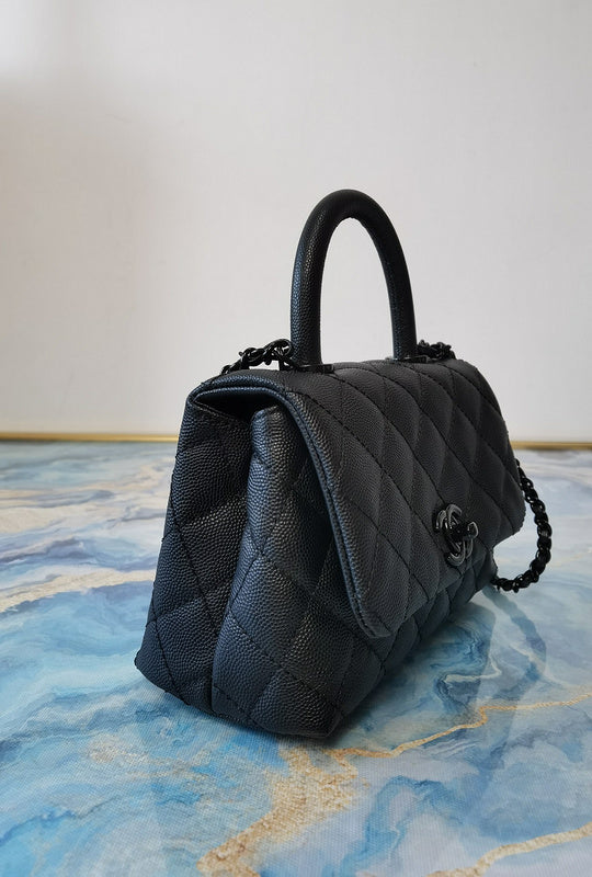  mid purse view 3