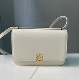 Ziva's Charm handbag – close-up view (19cm*6cm*13.5cm)