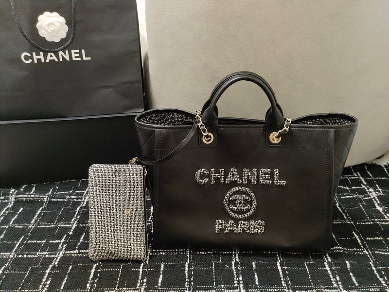  handbag, spacious everyday style, image 3