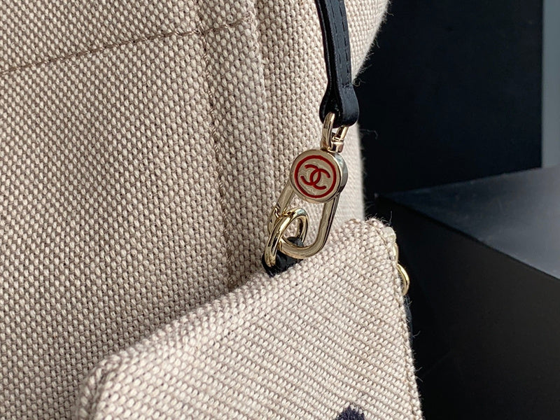  versatile purse view 2