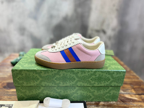 Gucci classic monochrome luxury sneakers view 11 low-top design