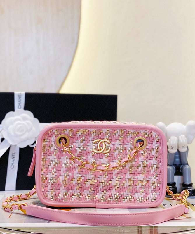  mid purse view 6