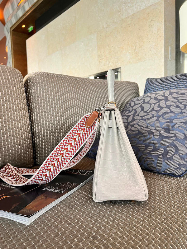 Refined bag women's premium everyday handbag
