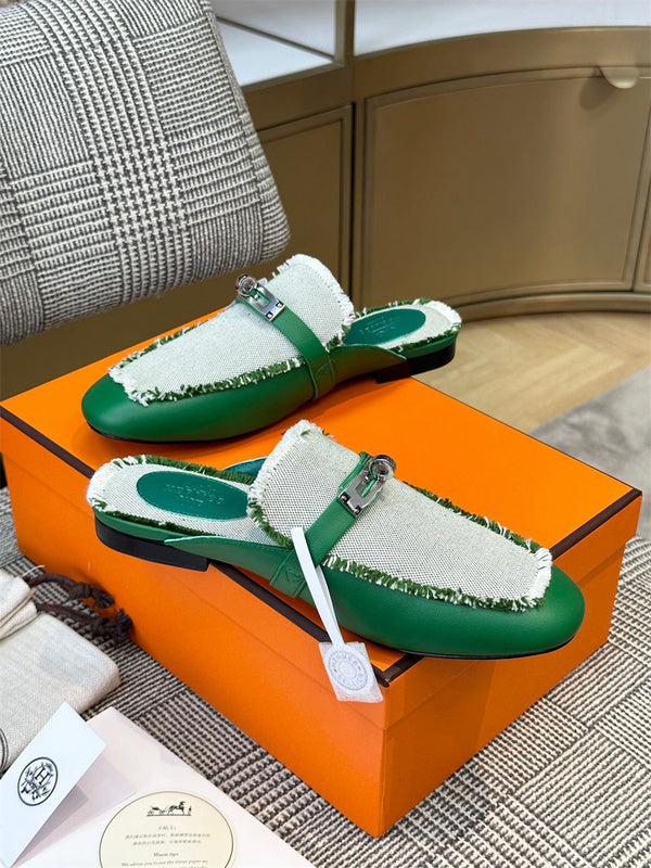 Hermès Grey Combat Boots - Sole Detail View