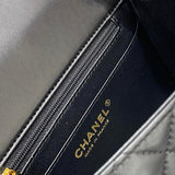  handbag, compact everyday style, image 3