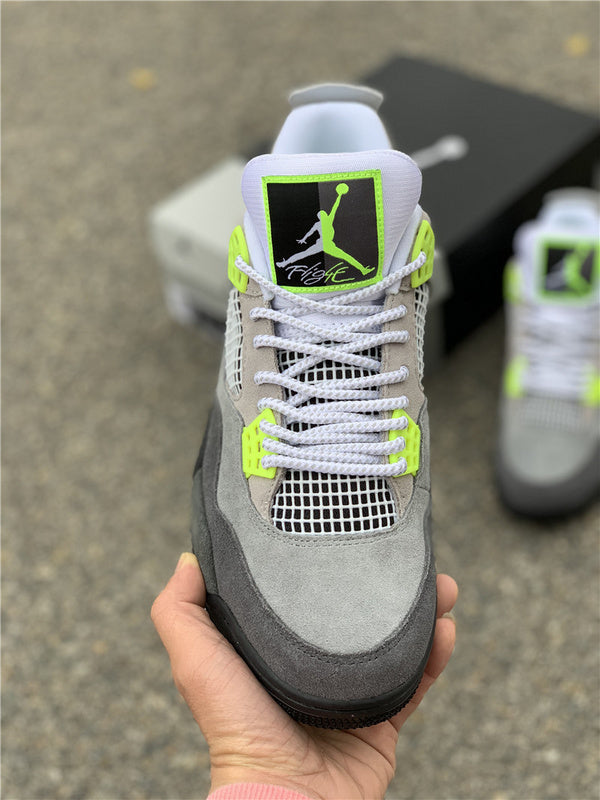 Nike Men's & Women's Luxury Fashion Trainers — Style 018 hardware detail