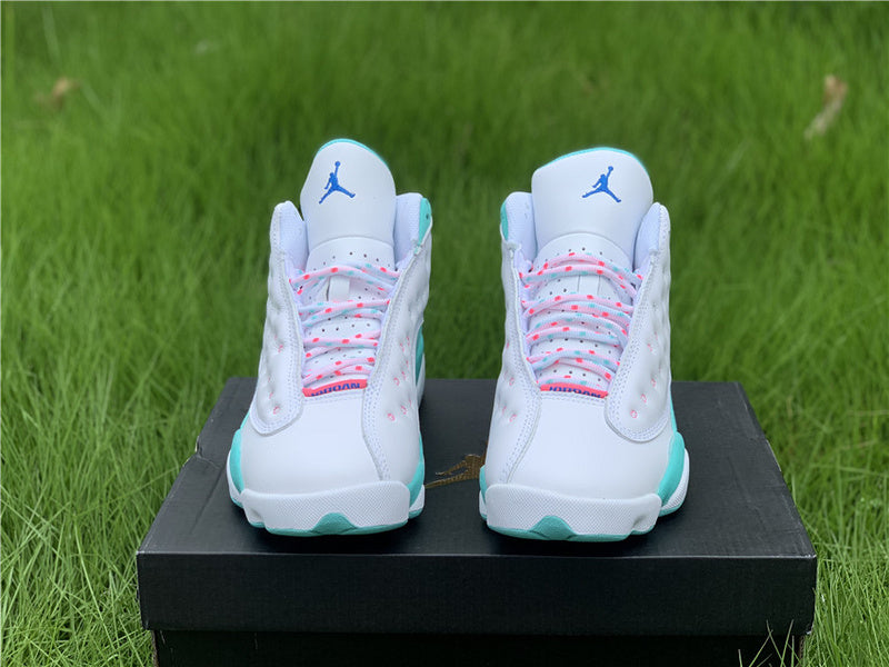 Nike Men's & Women's Luxury Fashion Trainers — Style 102 angle view