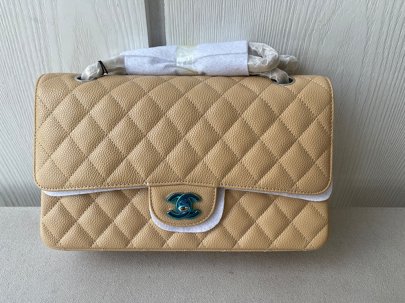 Zivas Charm Modern Edge Everyday Handbag (Everyday Luxury Essential) – Detail View
