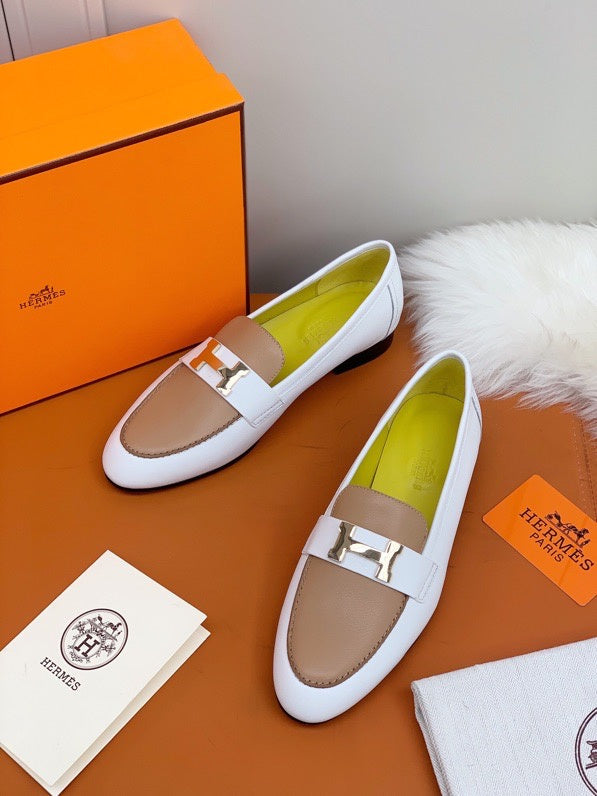 Hermes shoes Style 387 - logo and branding close-up