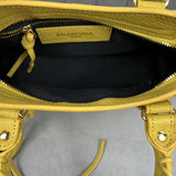 Zivas Charm Refined Structure Statement Handbag (Refined Practical Design) – Detail View