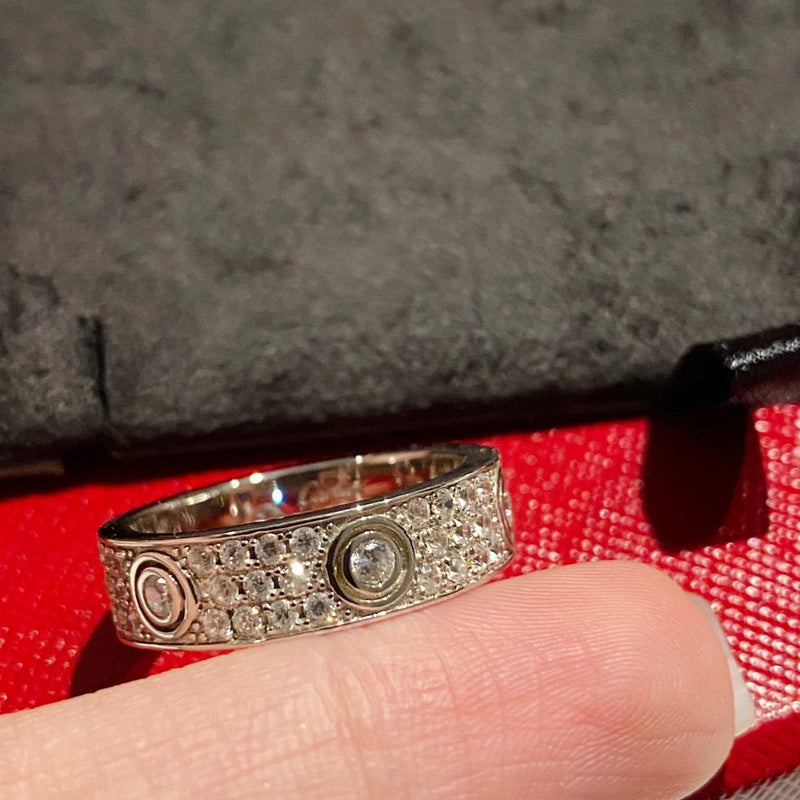 Angled view of Cartier unisex jewelry piece