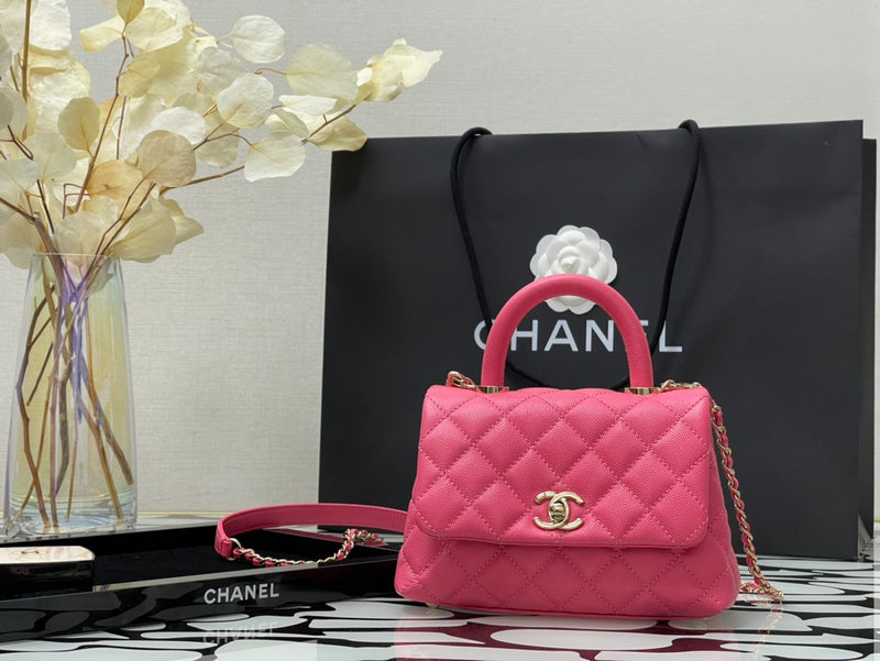  women's handbag, versatile design, view 1