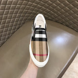 Burberry shoes Style 251 - sole and craftsmanship detail