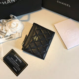 Zivas Charm Effortless Sophistication Everyday Handbag (Polished Everyday Piece) – Lifestyle Shot